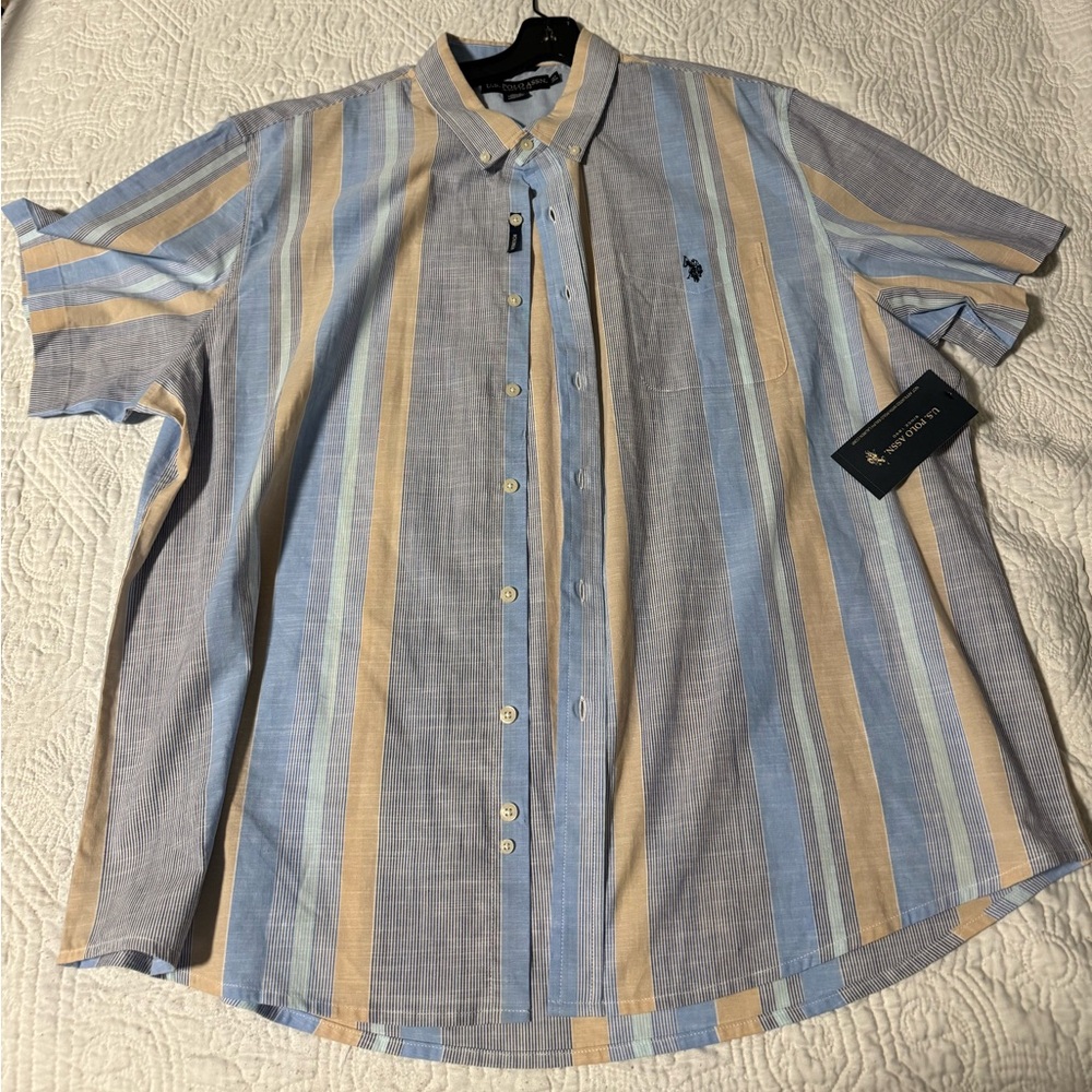 Classic Button-Down Short Sleeve Stripe Shirt - Blue & Tan